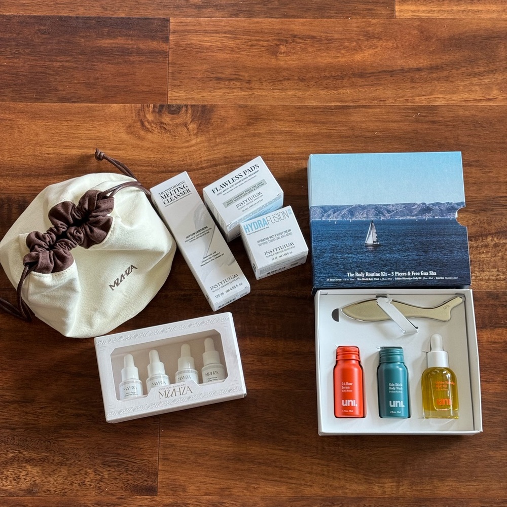 BUNDLE SKINCARE AND BODY CARE PRODUCTS W/TOOLS • all brandnew and sealed